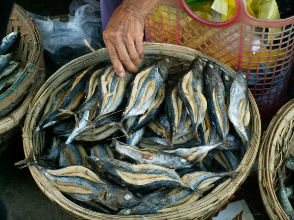 Le marché à Kon Tum (8)